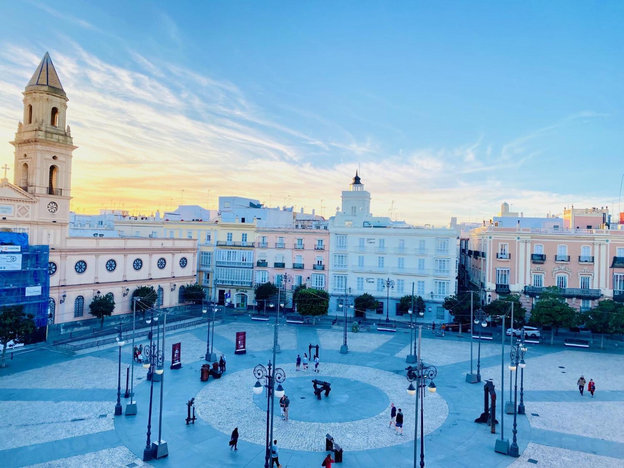 Inncadizpalacio Apolo Экстерьер фото